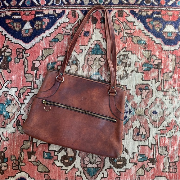Vintage Handbags - VTG Distressed Leather Bag